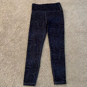 AllFenix | Python 7/8 Leggings Women's Size M